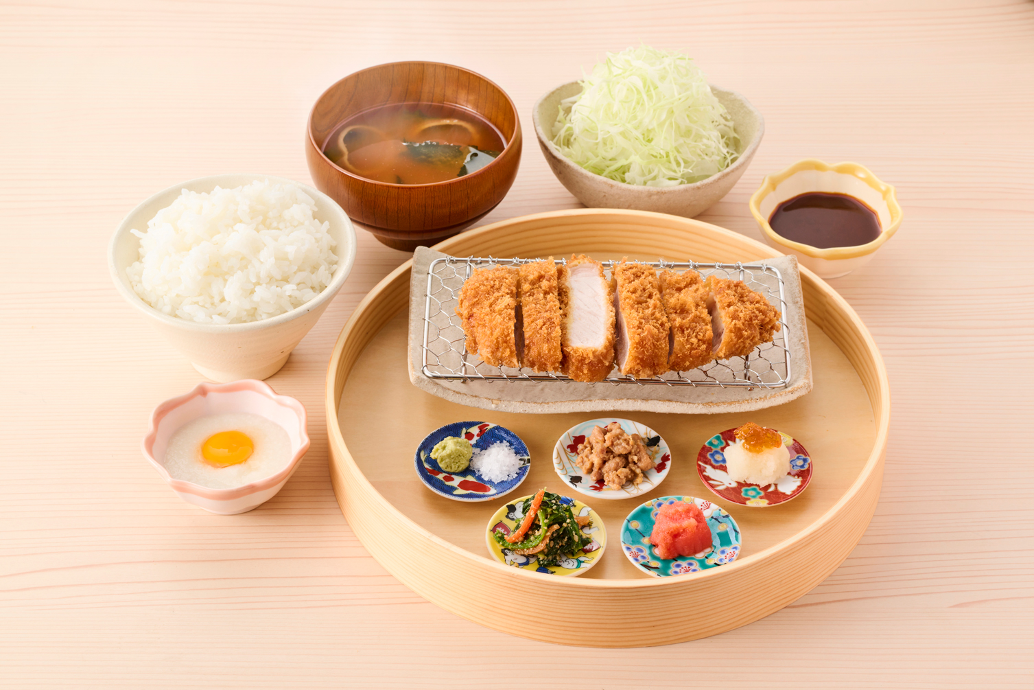ロースかつ御膳〈豆皿仕立て〉